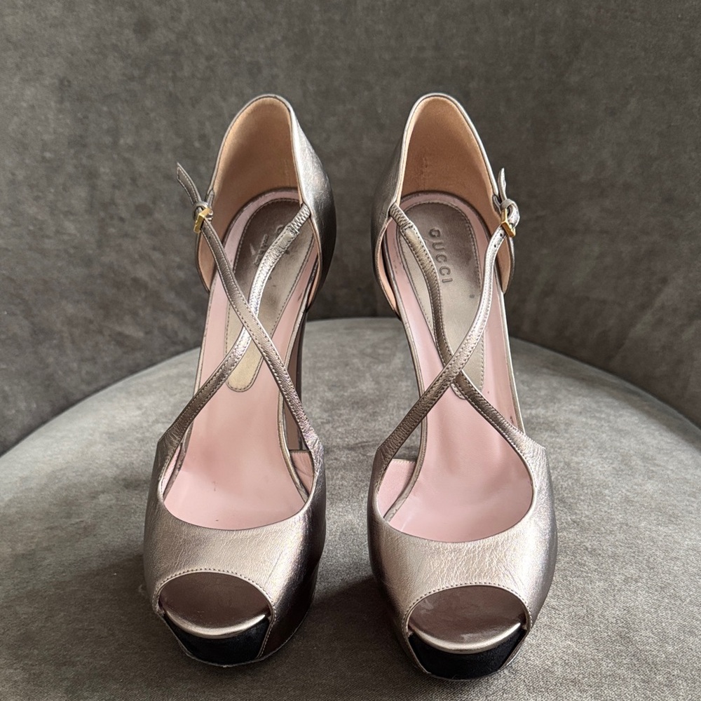 Gucci Women's Silver Peep Toe Heels